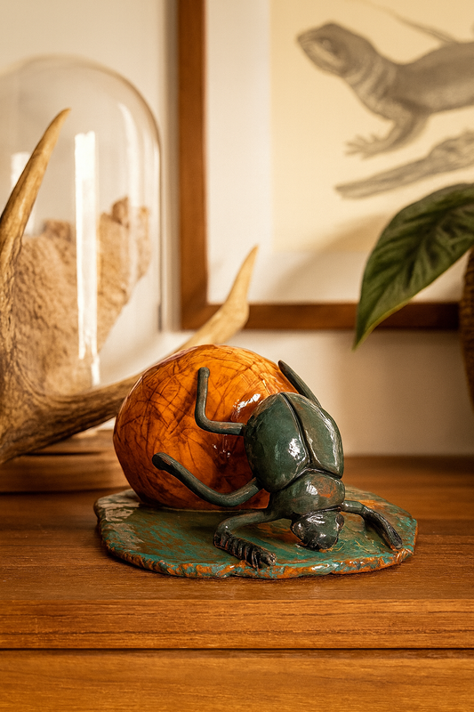 Scultura Ceramica - Scarabeo Stercorario